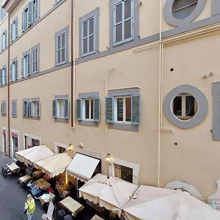 Apartment Vantaggio Rome