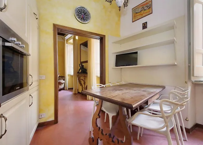 Vantaggio Apartment *